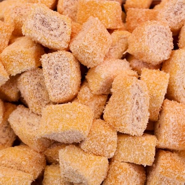 Lokum pişirme - şeker ve nişasta karışımı pişiriliyor